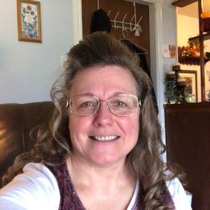 Meet your Posher, Cindy